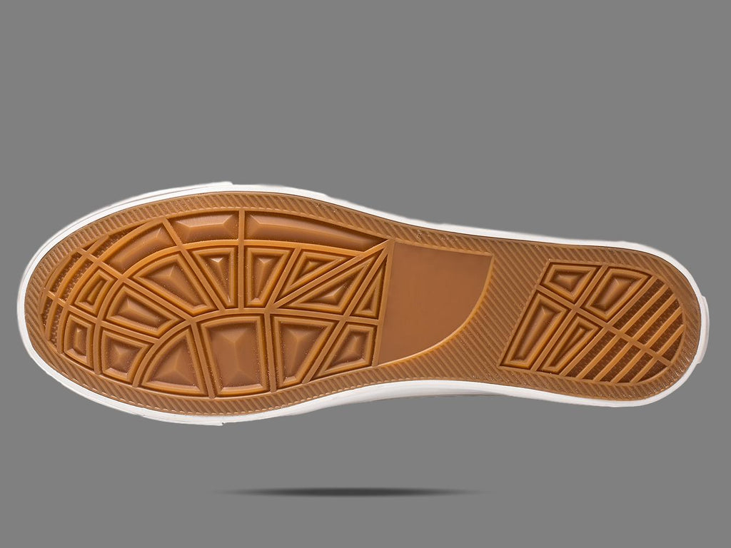 Retro Canvas Sneakers – Black/White with Cushioned Comfort